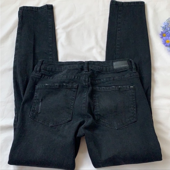 Garage black skinny denim, distressing to thigh/knee, size 3, 8”rise, 30” inseam - Picture 7 of 7